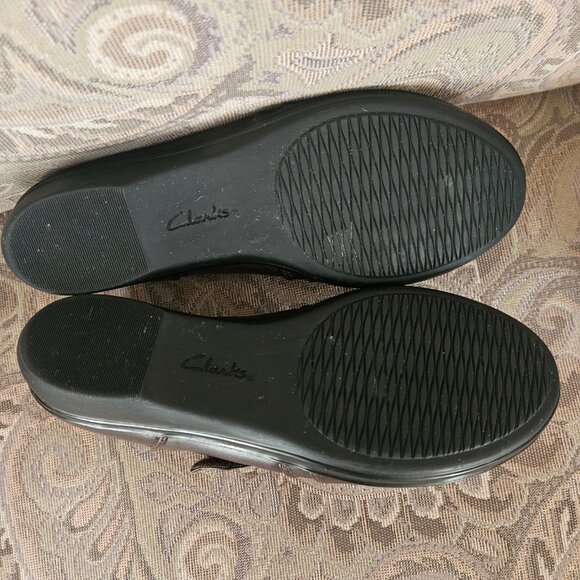 CLARKS Collection Soft Cushion Everyday CODA Sz 8.5M Brown Leather Flat Shoe - Picture 8 of 11